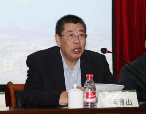 李清山(青島黃海學院黨委書記) 李清山(青島黃海學院黨委書記)