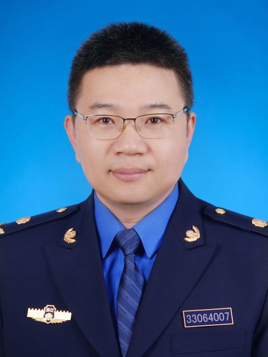 呂棟(浙江省諸暨市綜合執法局黨組成員、副局長) 呂棟(浙江省諸暨市綜合執法局黨組成員、副局長)
