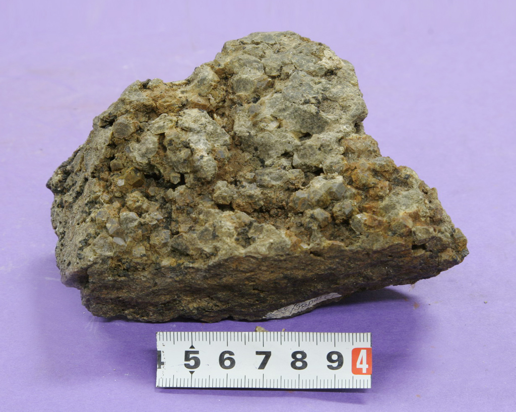 中國地質博物館石榴子石藏品圖片（二）
