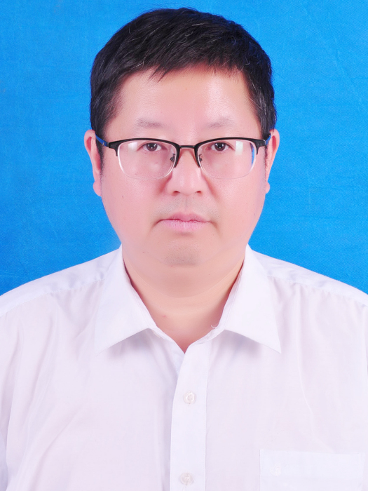 向陽(湖北省宜昌市遠安縣衛生健康局黨組成員,公共衛生總師,縣疾病預防控制局局長) 向陽(湖北省宜昌市遠安縣衛生健康局黨組成員,公共衛生總師,縣疾病預防控制局局長)