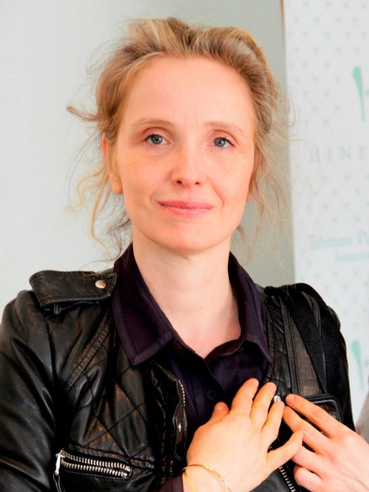 Emmanuelle Duplay Emmanuelle Duplay