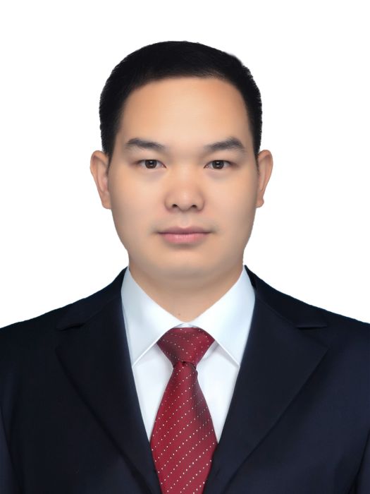 龍開彬(貴州省劍河縣觀么鎮黨委副書記、鎮長) 龍開彬(貴州省劍河縣觀么鎮黨委副書記、鎮長)
