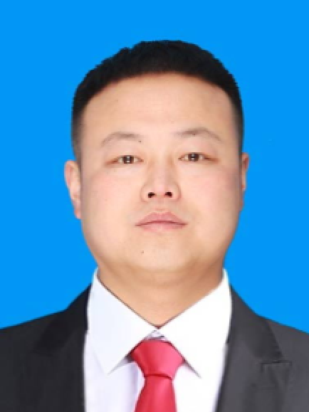 李鑫(黑龍江省撫遠市政府原副市長) 李鑫(黑龍江省撫遠市政府原副市長)