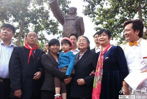 毛澤東銅像(北京毛澤東銅像) 毛澤東銅像(北京毛澤東銅像)