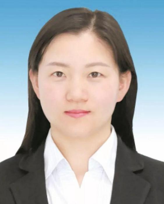 鄭珊珊(雲南省昆明市嵩明縣委組織部常務副部長) 鄭珊珊(雲南省昆明市嵩明縣委組織部常務副部長)