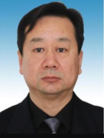 肖向東(山東省濟南市槐蔭區審計局黨組成員、副局長) 肖向東(山東省濟南市槐蔭區審計局黨組成員、副局長)