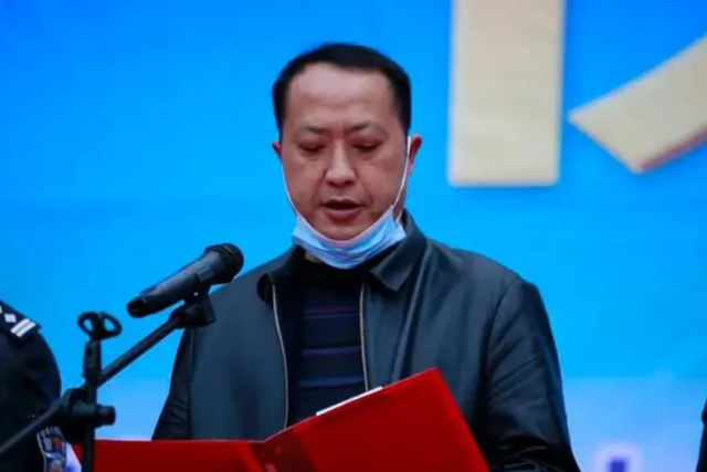 王劍鋒(湖南省邵陽市隆回縣委政法委原副書記) 王劍鋒(湖南省邵陽市隆回縣委政法委原副書記)