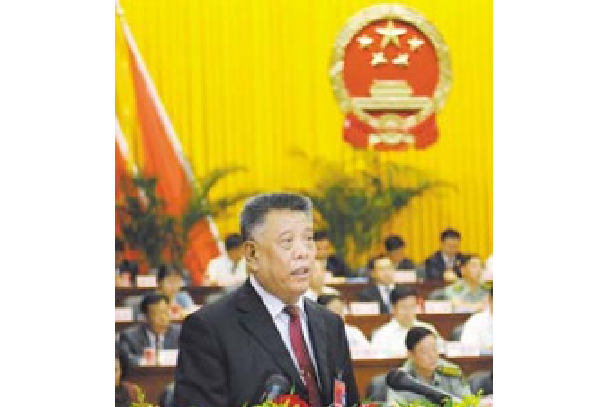 安大均 安大均