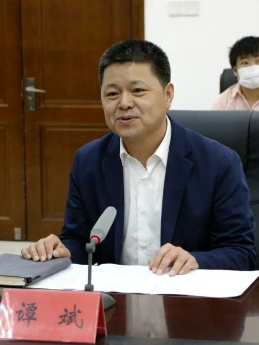 譚斌(黑龍江省交投工程建設有限公司董事長) 譚斌(黑龍江省交投工程建設有限公司董事長)