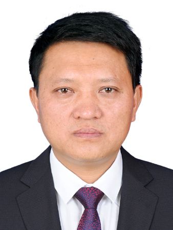 李松(貴州省盤州市城市管理綜合行政執法局黨組書記、局長) 李松(貴州省盤州市城市管理綜合行政執法局黨組書記、局長)