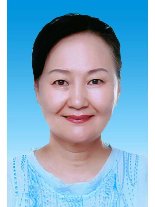 杜梅(內蒙古文聯副主席、內蒙古電視藝術家協會主席兼秘書長) 杜梅(內蒙古文聯副主席、內蒙古電視藝術家協會主席兼秘書長)