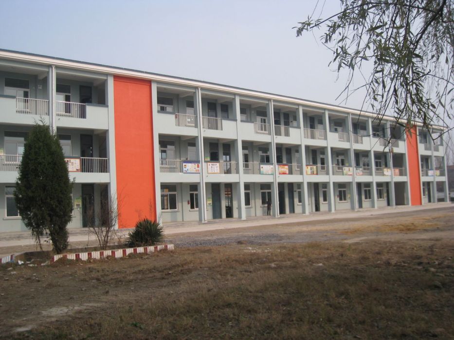 鹿莊國小 鹿莊國小