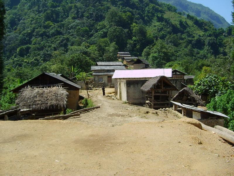 龍壩村(雲南省紅河州金平縣老勐鄉龍壩村) 龍壩村(雲南省紅河州金平縣老勐鄉龍壩村)