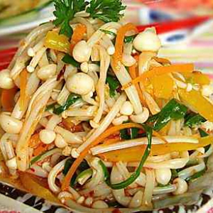 針菌豬肝湯