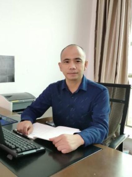 劉躍輝(四川省瀘州市瀘縣經濟合作促進中心黨組成員、副科級紀律檢查員) 劉躍輝(四川省瀘州市瀘縣經濟合作促進中心黨組成員、副科級紀律檢查員)