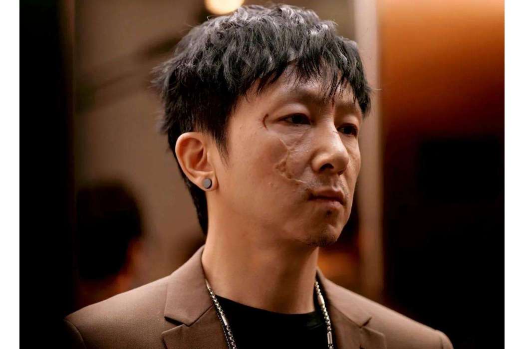 大江(2021年電視劇《掃黑風暴》中的男配角) 大江(2021年電視劇《掃黑風暴》中的男配角)