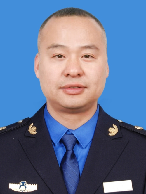 張鍵(浙江省金華市武義縣綜合行政執法局黨組成員、副局長) 張鍵(浙江省金華市武義縣綜合行政執法局黨組成員、副局長)