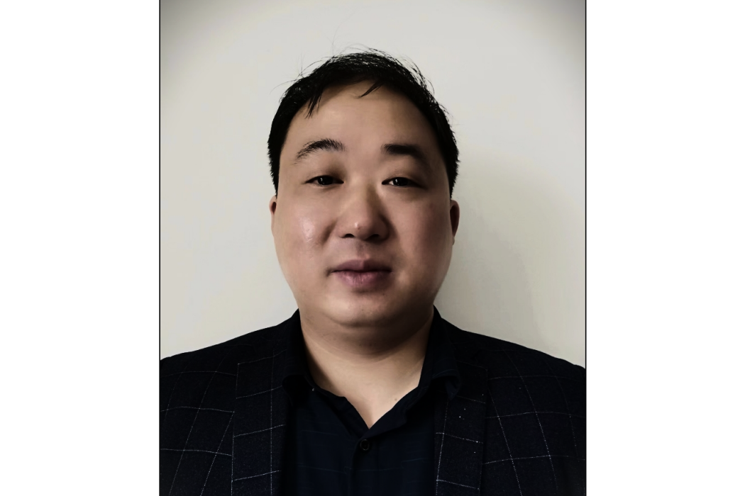 董海三
