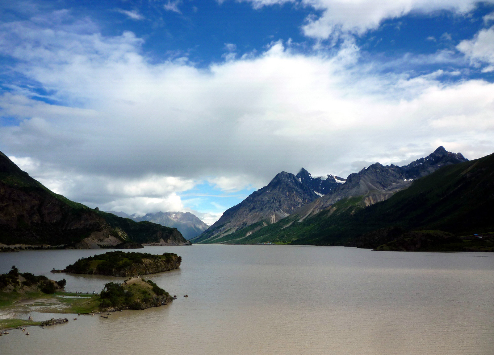 然烏湖來古冰川國家公園