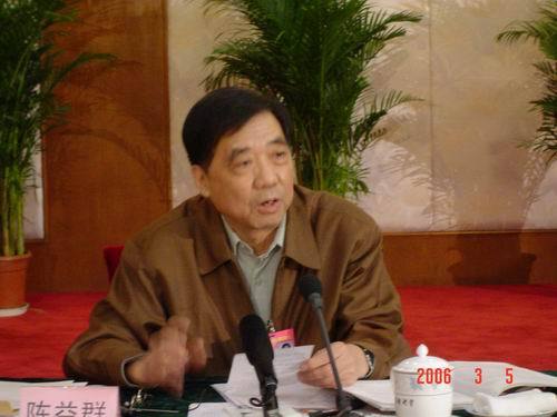 陳益群(民進中央原秘書長) 陳益群(民進中央原秘書長)