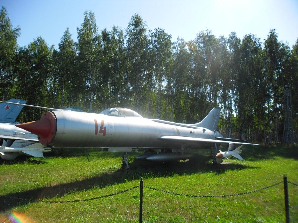 蘇-11戰鬥機(蘇-11)