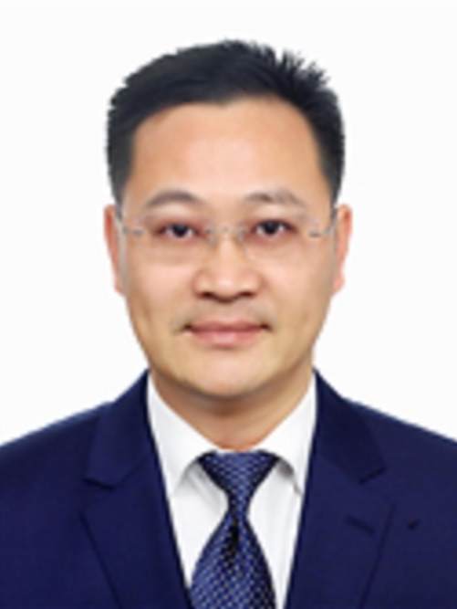 王維剛(上海市閔行區教育局原副局長) 王維剛(上海市閔行區教育局原副局長)