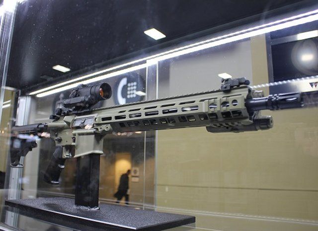 FN15自動步槍 FN15自動步槍
