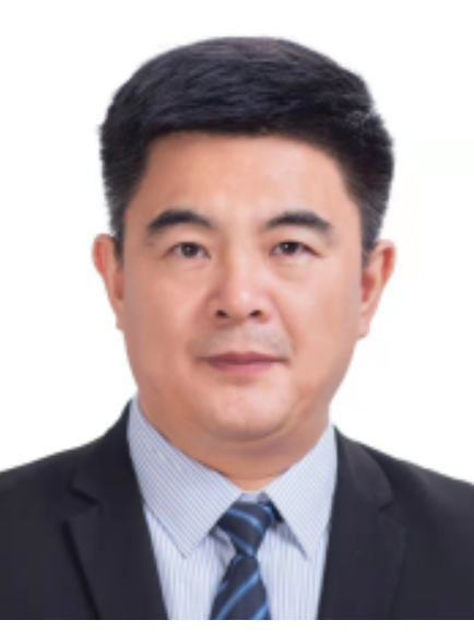 許華(山東省棗莊市台兒莊區委辦公室副主任、區民政局局長、一級主任科員) 許華(山東省棗莊市台兒莊區委辦公室副主任、區民政局局長、一級主任科員)