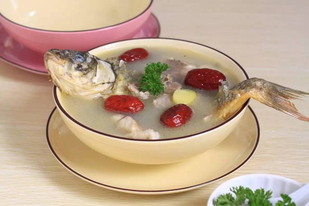 鯉魚通乳湯 鯉魚通乳湯