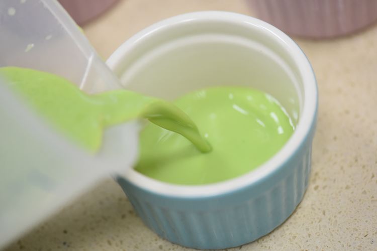 菠菜布丁 菠菜布丁