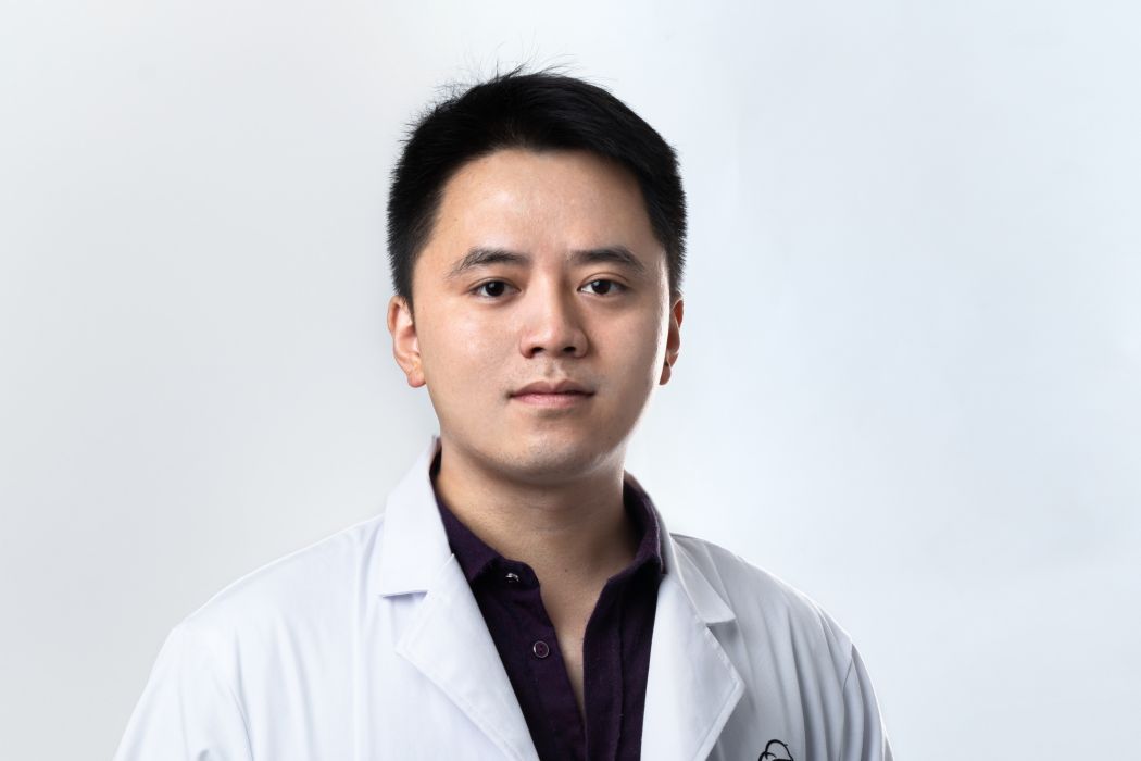 龍科(菲瀾醫療美容門診部執業醫師) 龍科(菲瀾醫療美容門診部執業醫師)