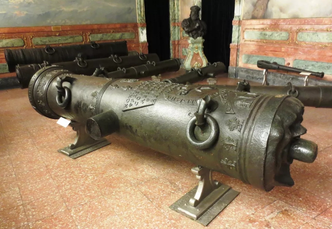 葡萄牙人在印度等地鑄造的大炮