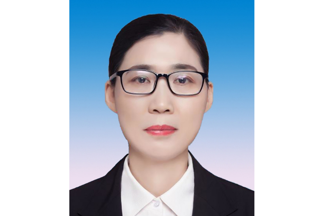 石芳蘭 石芳蘭