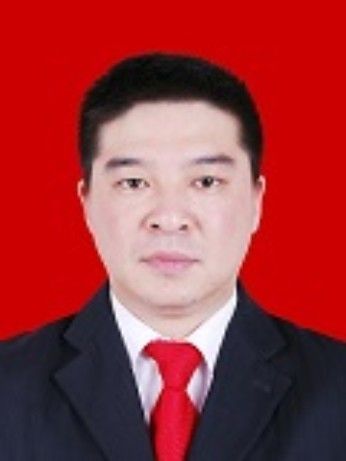 鄒淼(恩施州鶴峯縣鄉村振興局黨組書記、局長) 鄒淼(恩施州鶴峯縣鄉村振興局黨組書記、局長)