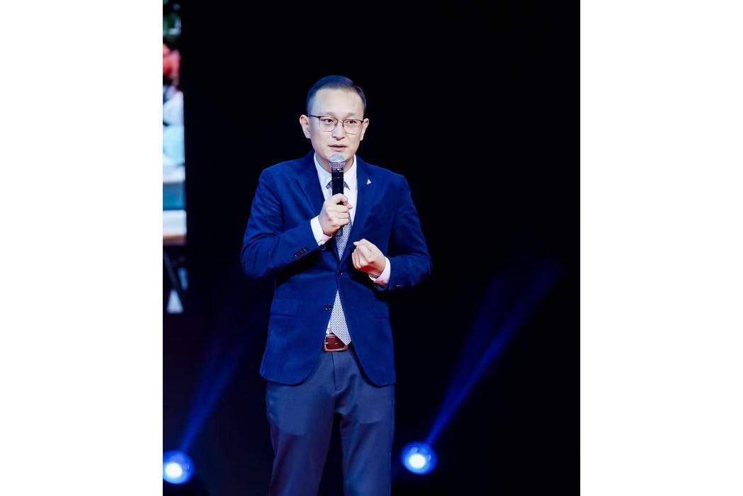 王海利(青年企業家、職業經理人) 王海利(青年企業家、職業經理人)