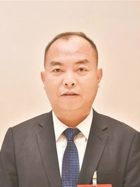 施金通 施金通