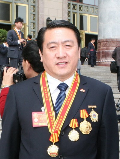 李寶年 李寶年