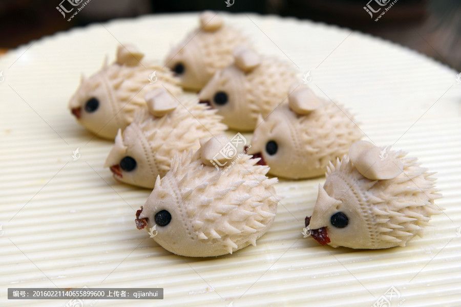 刺蝟小饅頭 刺蝟小饅頭