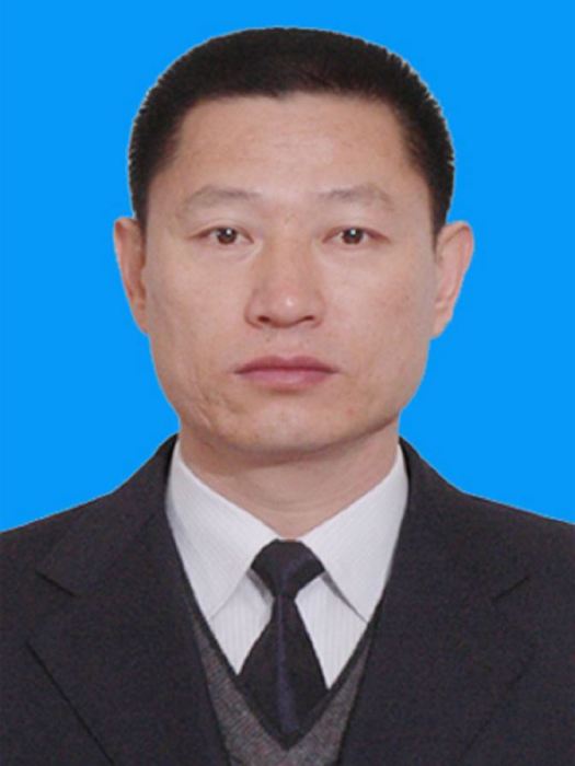 肖春生(黑龍江省哈爾濱市木蘭縣委常委、政法委書記) 肖春生(黑龍江省哈爾濱市木蘭縣委常委、政法委書記)