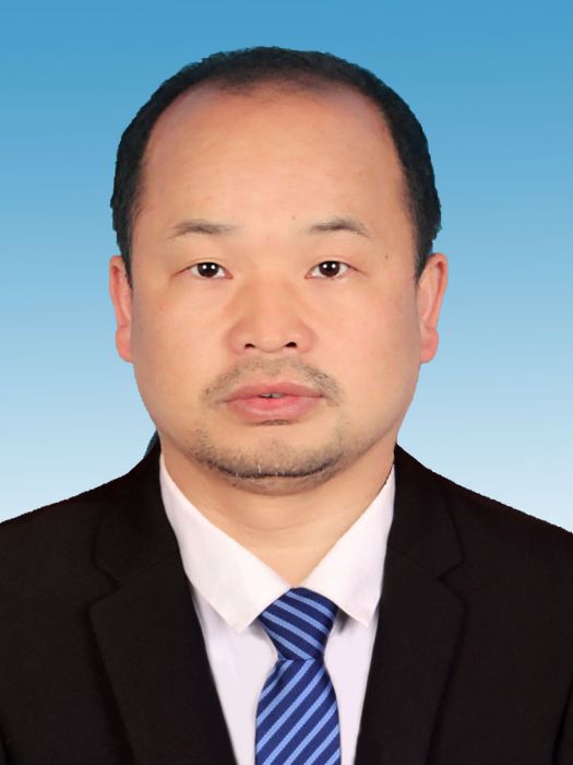 彭長春(湖南省湘西土家族苗族自治州永順縣醫療保障局工會主席) 彭長春(湖南省湘西土家族苗族自治州永順縣醫療保障局工會主席)