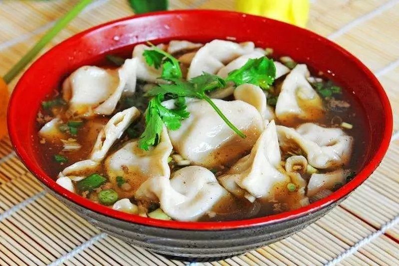 粉湯水餃 粉湯水餃