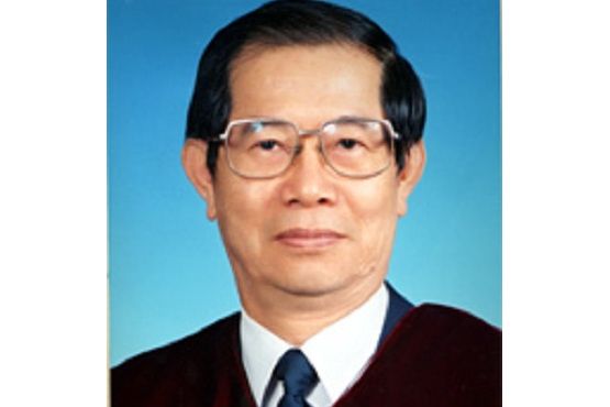 戴東雄 戴東雄