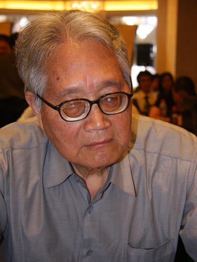 季鴻崑 季鴻崑