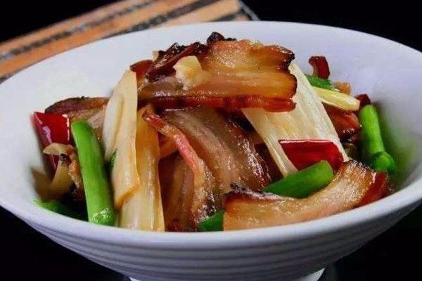 酸辣臘肉