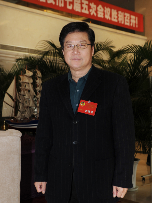 朱愛華(農工黨淮安市委主委、淮安市監察局副局長) 朱愛華(農工黨淮安市委主委、淮安市監察局副局長)
