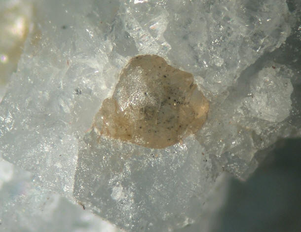 鈣鎂橄欖石