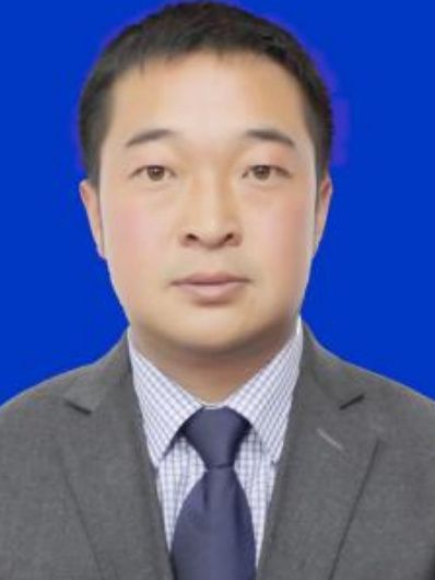 劉曉明(四川省甘孜藏族自治州色達縣交通運輸局黨組成員、副局長兼公路段段長) 劉曉明(四川省甘孜藏族自治州色達縣交通運輸局黨組成員、副局長兼公路段段長)
