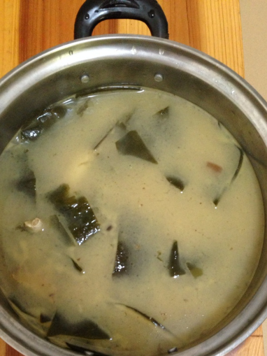 鮮味海帶湯 鮮味海帶湯
