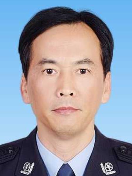 吳建明(浙江省嘉興市嘉善縣公安局黨委委員、政治處主任) 吳建明(浙江省嘉興市嘉善縣公安局黨委委員、政治處主任)