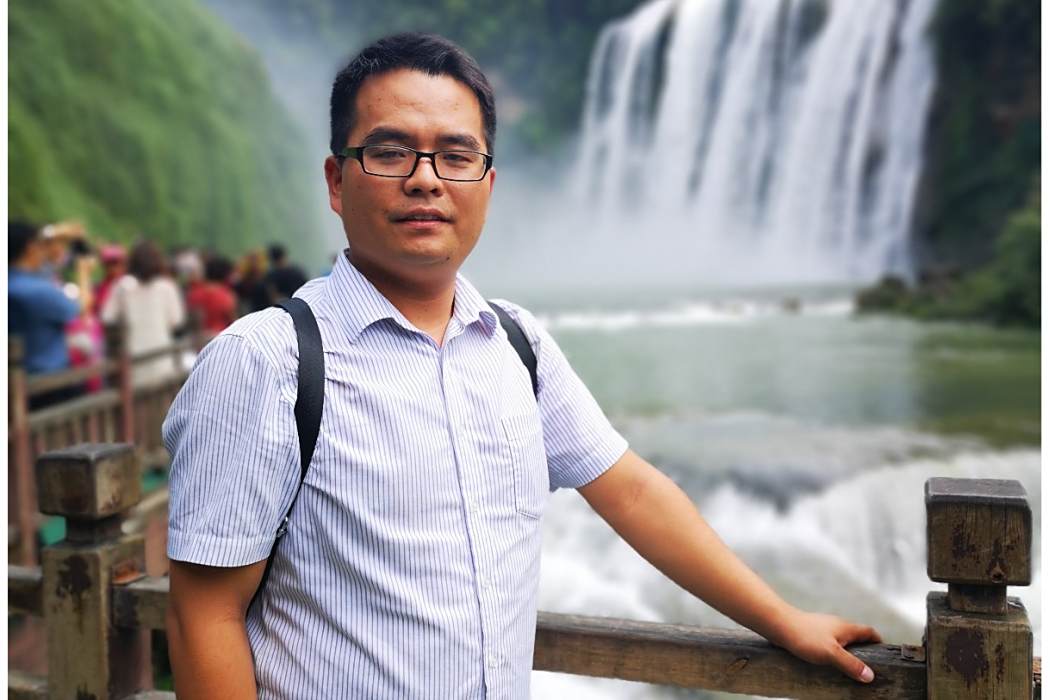 張宏圖(河南理工大學安全科學與工程學院副教授) 張宏圖(河南理工大學安全科學與工程學院副教授)